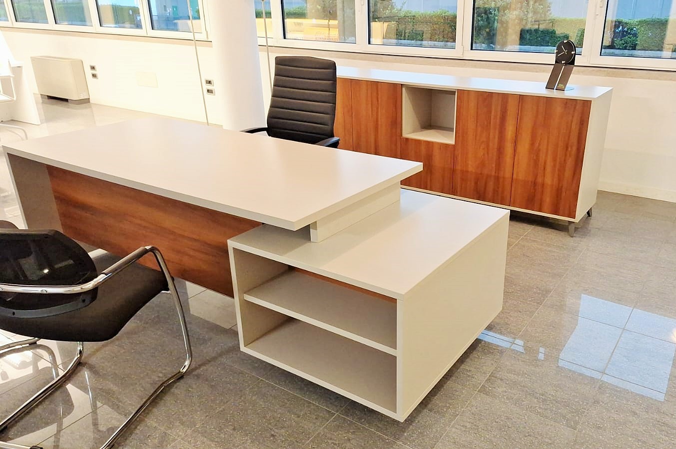 UfficioSemiDirezionaleCanapa+Noce1-3