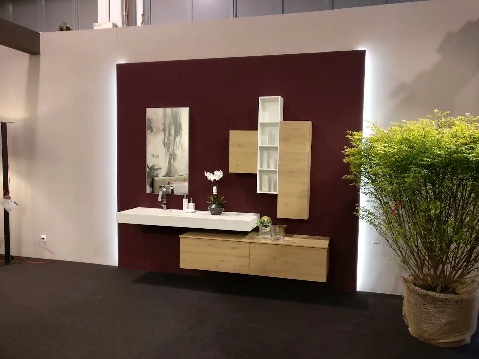 bagno-fenix-in-resina-e-rovere-naturale_o5_1314273